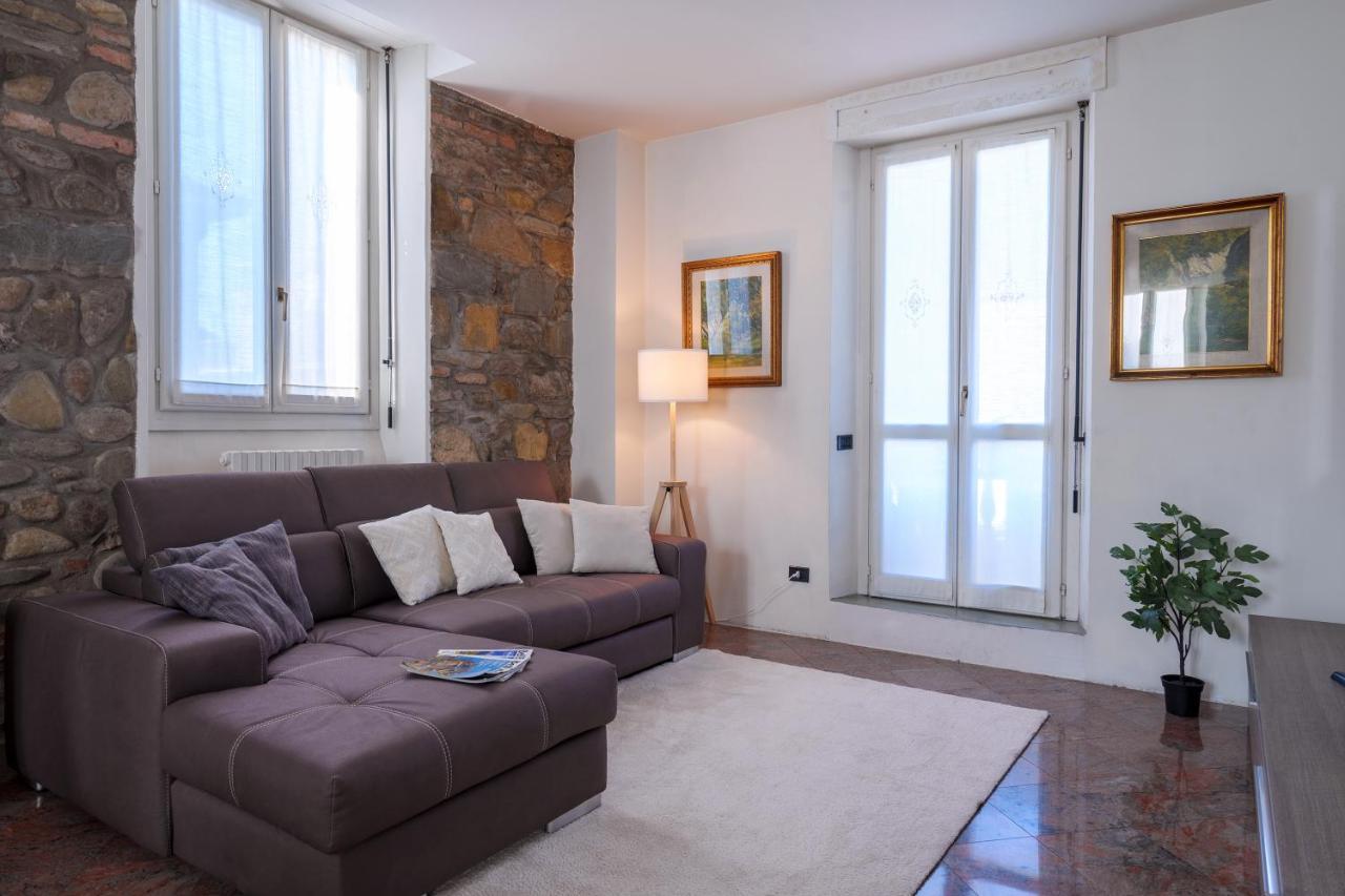 Casa Vacanze Anna Bergamo Luaran gambar